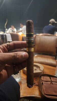 f17e7281-b1e4-43a6-a4f3-d61cfe3018c1