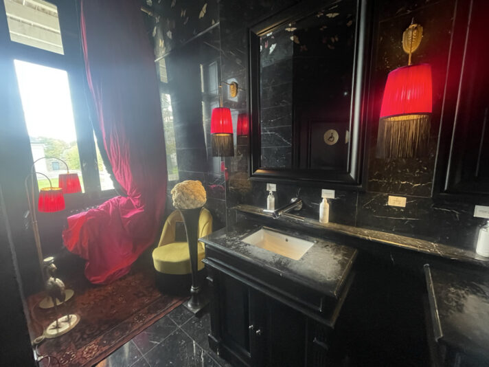 B089A159-1E0D-4317-A6B5-DF0BF0C9E5BB