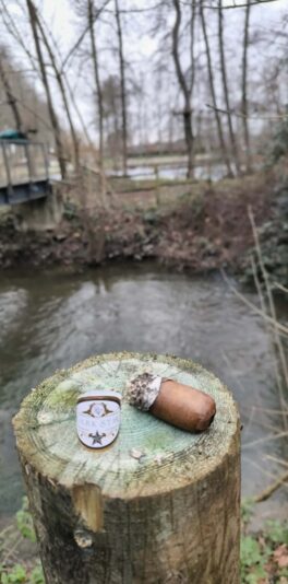 8240ba46-d689-4f72-82e2-81b03c7bebe0